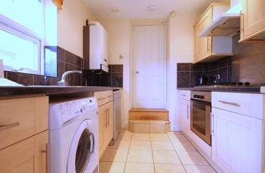 Holmwood Grove, Jesmond, Newcastle - Image 2